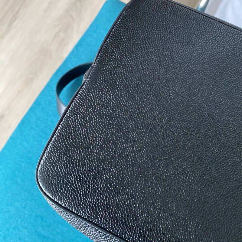 Thom Browne travel bag-2