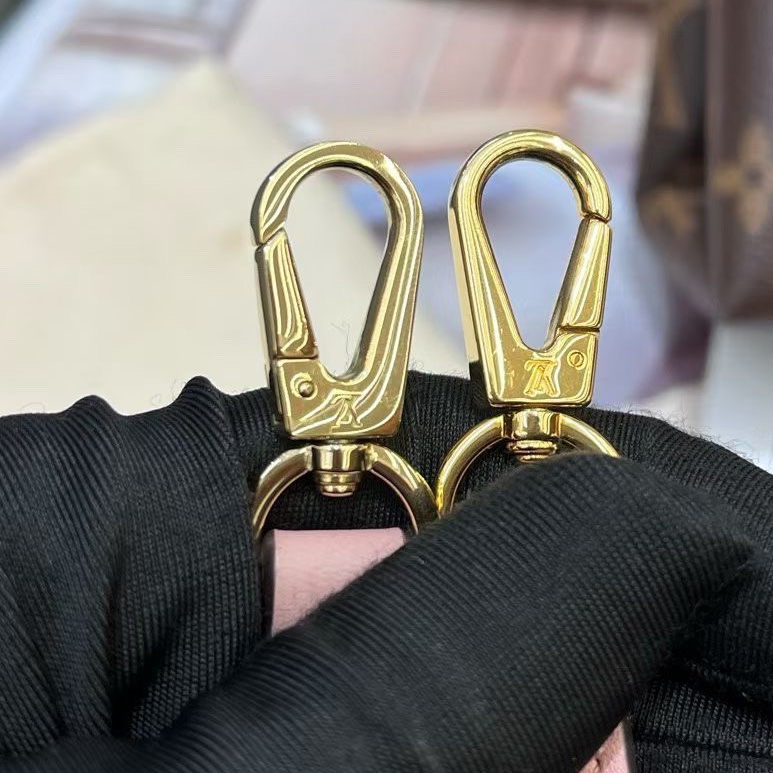 Louis Vuitton 路易威登 老花粉色lockybb鎖頭包 21年配塵袋-8