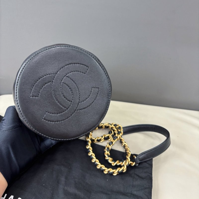 芯片款 香奈兒/Chanel 黑金羊皮圓桶鏈條包-7