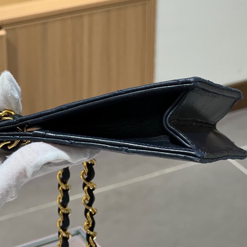 CHANEL黑金羊皮mini链条包-4