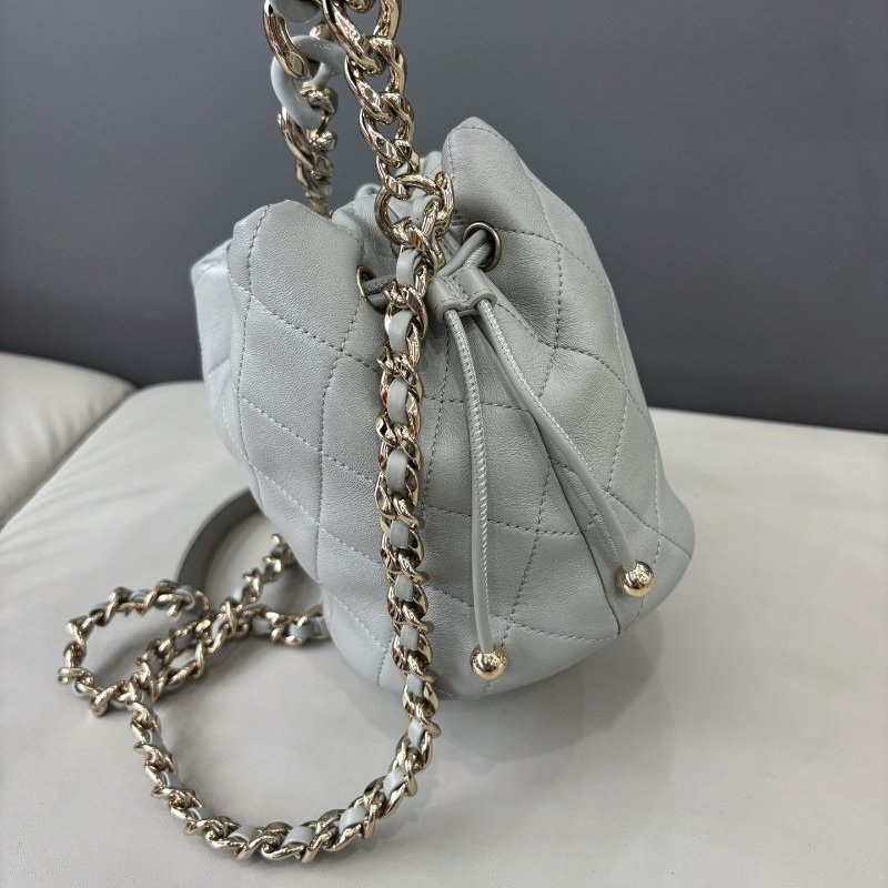 芯片款 香奈兒/Chanel 淺灰色抽繩水桶包-3