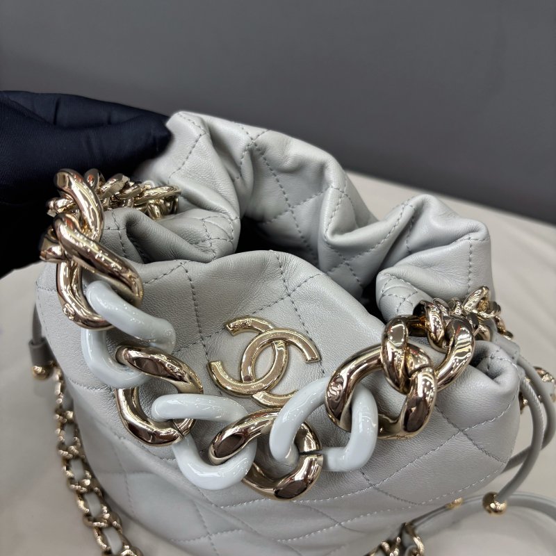 芯片款 香奈兒/Chanel 淺灰色抽繩水桶包-4