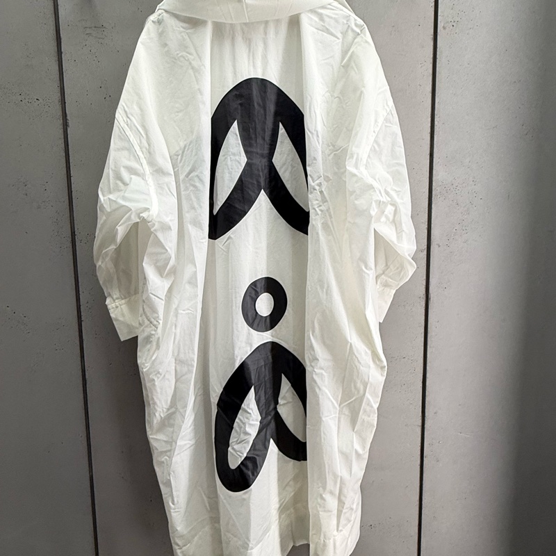 二手issey miyake米白色長版外套 3號-1