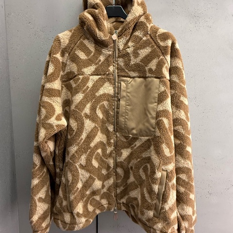 二手Burberry TB logo泰迪熊運動套裝（外套XXL、長褲XL)