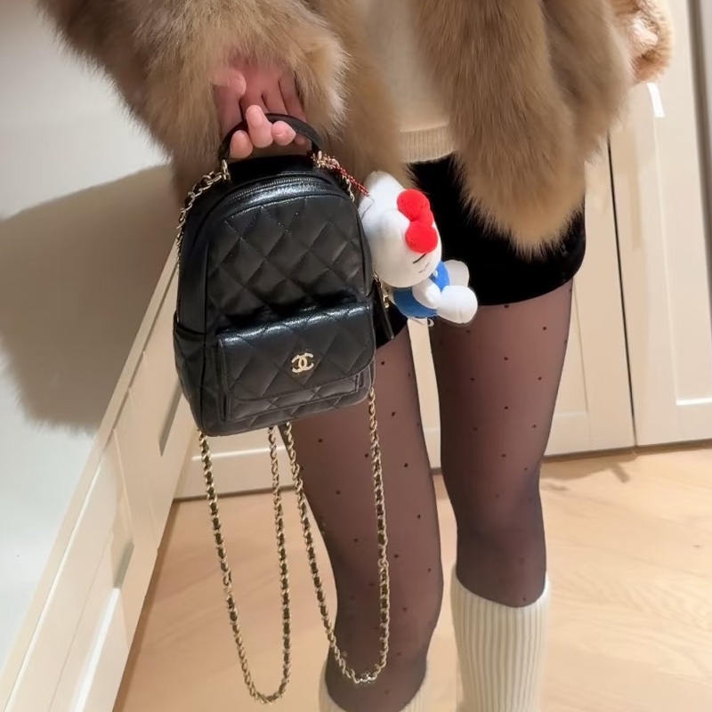 CHANEL香奈兒黑金荔枝牛皮24Cmini小書包全配購證🎒-8