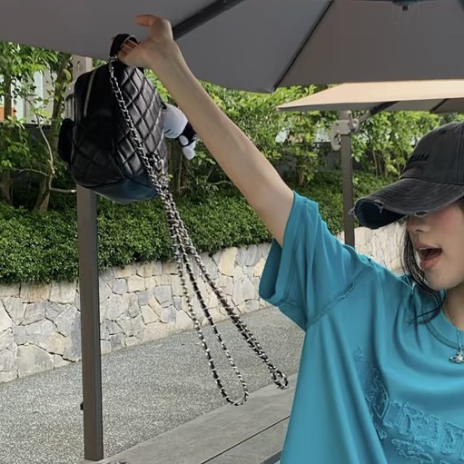 CHANEL香奈兒黑金荔枝牛皮24Cmini小書包全配購證🎒-13