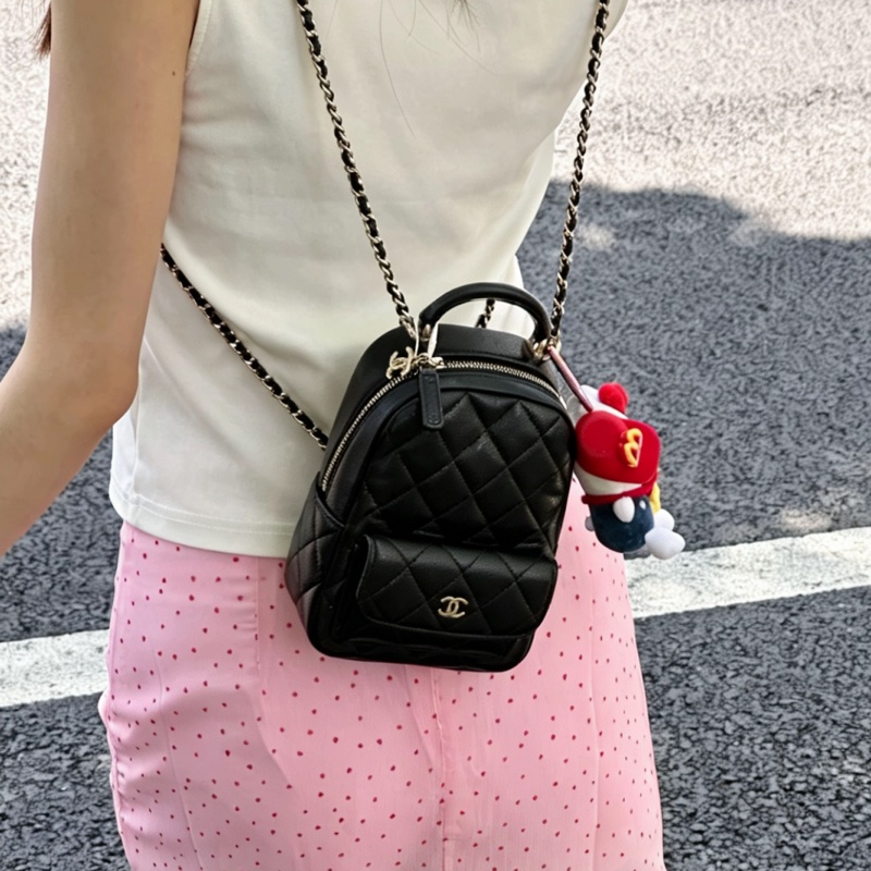 CHANEL香奈兒黑金荔枝牛皮24Cmini小書包全配購證🎒-18