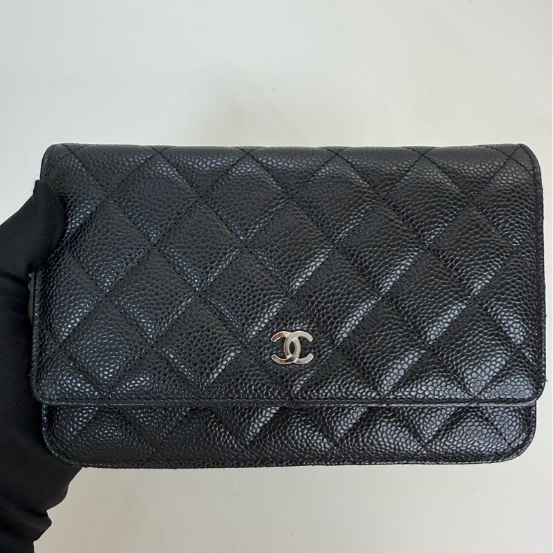 CHANEL｜ 經典款WOC 黑銀-1