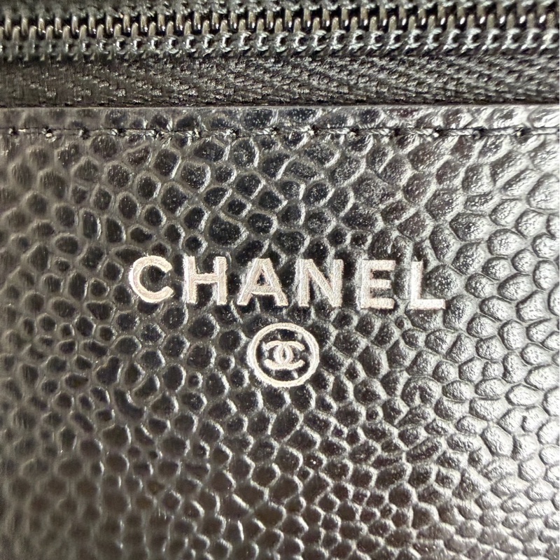 CHANEL｜ 經典款WOC 黑銀-6
