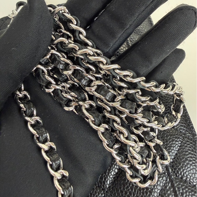 CHANEL｜ 經典款WOC 黑銀-9