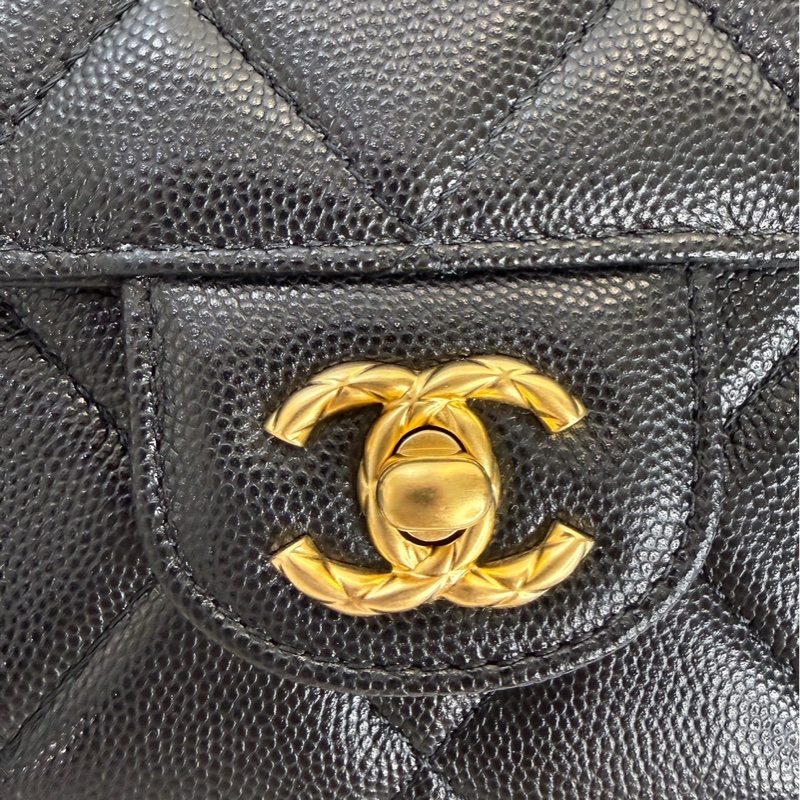 CHANEL｜ 黑金手柄斜挎包 24A-4