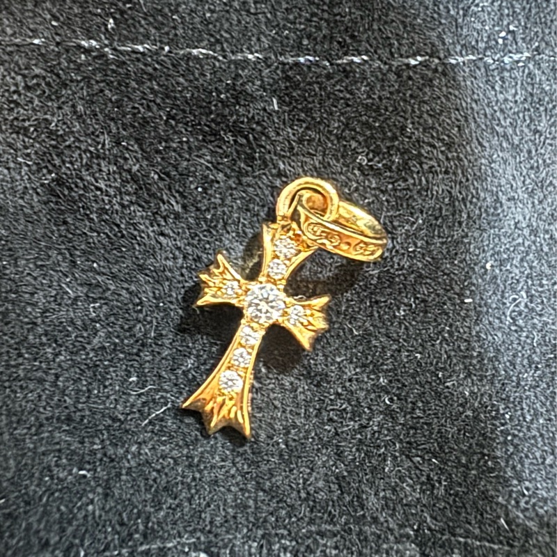 chrome hearts 22k克羅心白鑽十字架-1