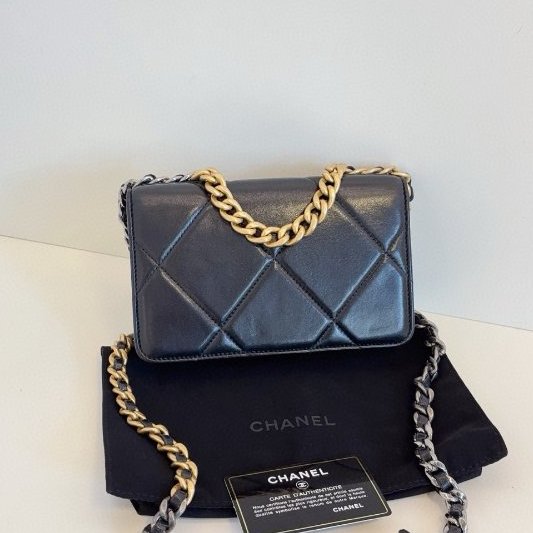 香奈兒/Chanel 19bag WOC黑金菱格鏈條包-6