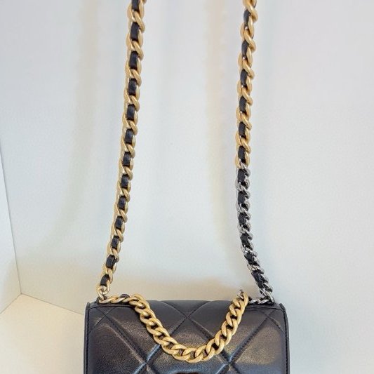 香奈兒/Chanel 19bag WOC黑金菱格鏈條包-9