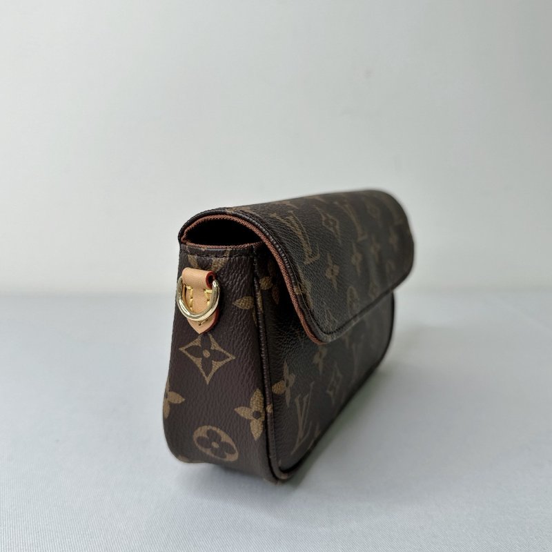 LV 全新Wallet on Chain Ivy麻將包-3