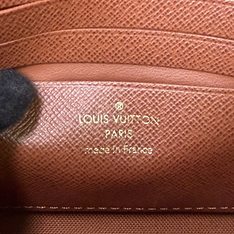LV 全新Wallet on Chain Ivy麻將包-8