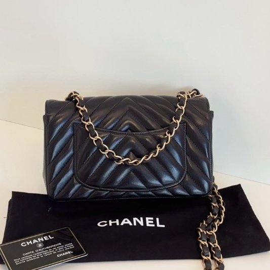 近新品 香奈兒/Chanel 黑金V紋 大mini鏈條包-7