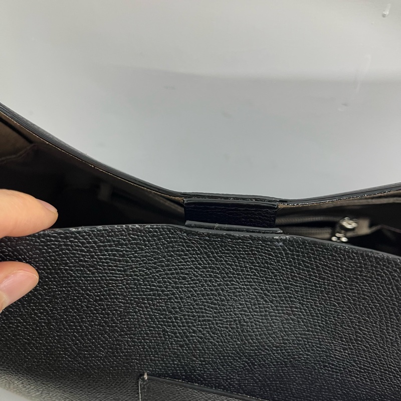 Valextra medium bucket bag 中號黑色水桶包，帶掛包、小卡-6