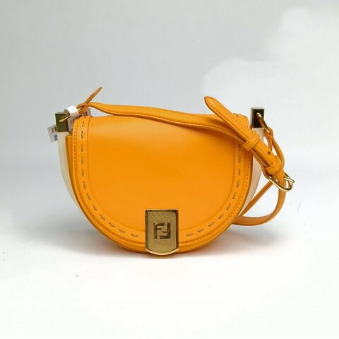 FENDI 橘色金扣Moonlight金標logo半月馬鞍包肩背包