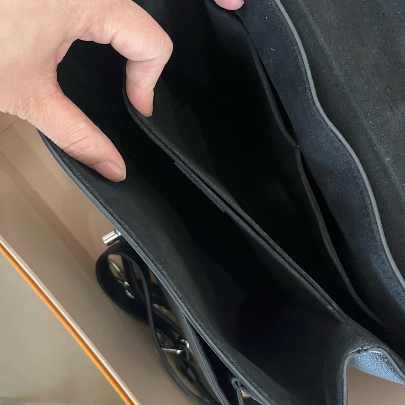 芯片款 路易威登/Louis Vuitton Lockme手提肩背包-7