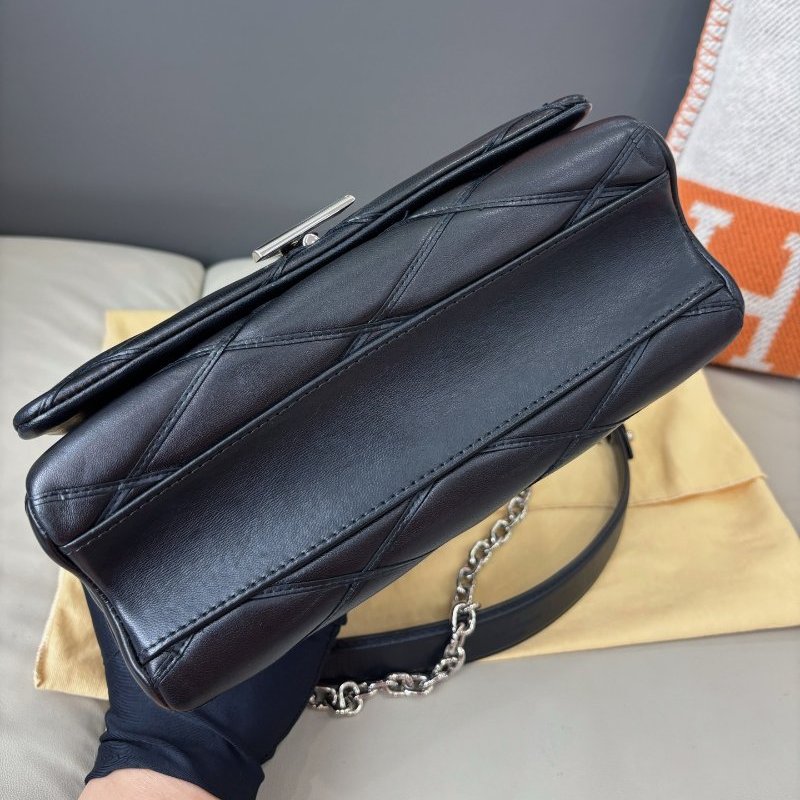 路易威登/Louis Vuitton 菱格紋黑色全皮GO-14鏈條包-5