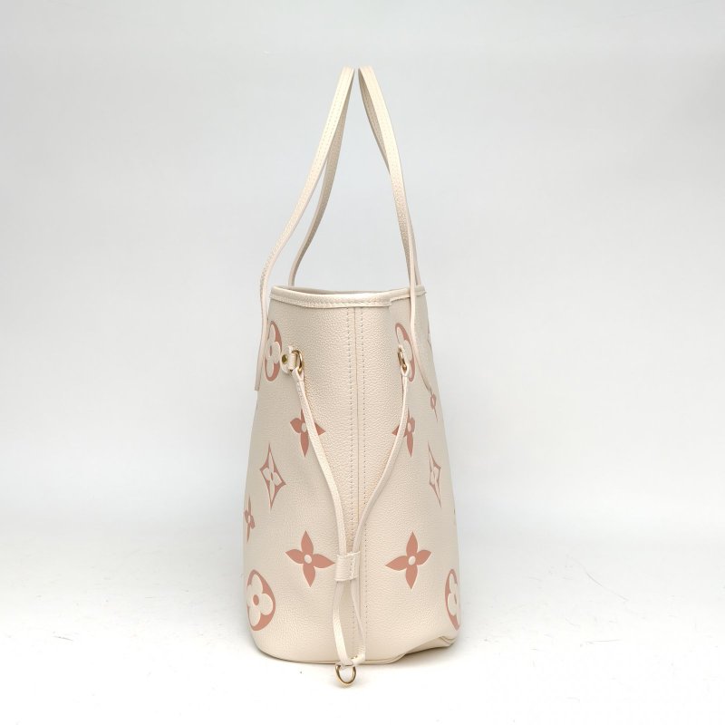 LOUIS VUITTON Neverfull中號米白色牛皮金扣晶片老花壓紋肩背包-3