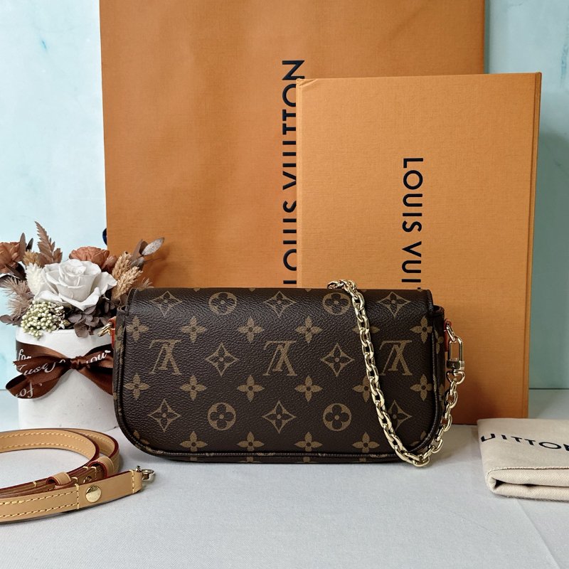 LV 全新Ivy麻將包-1