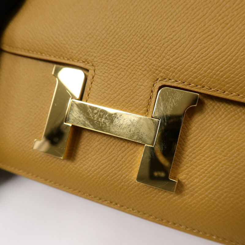 HERMES Epsom皮革Mini Constance肩背袋Sesame-6