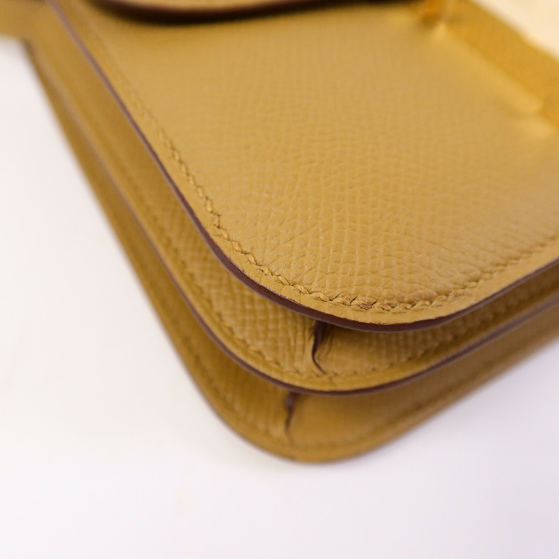HERMES Epsom皮革Mini Constance肩背袋Sesame-11