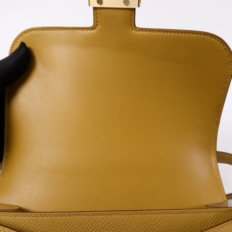 HERMES Epsom皮革Mini Constance肩背袋Sesame-14