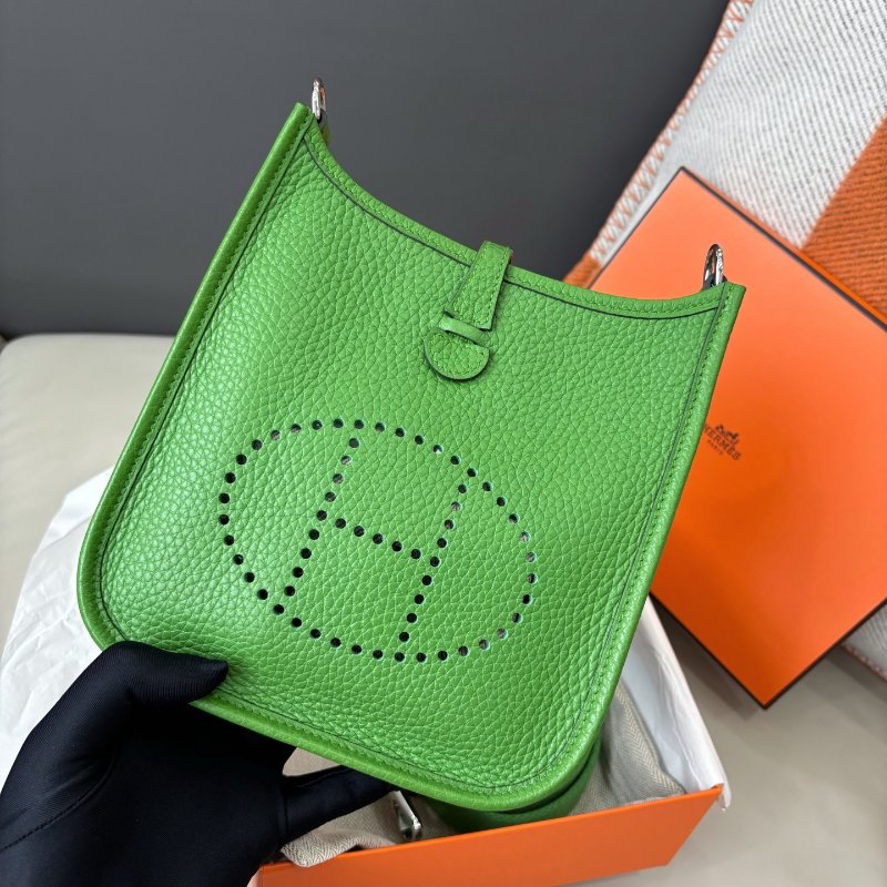 近新品 愛馬仕Hermes 絲蘭綠Mini Evelyne-5