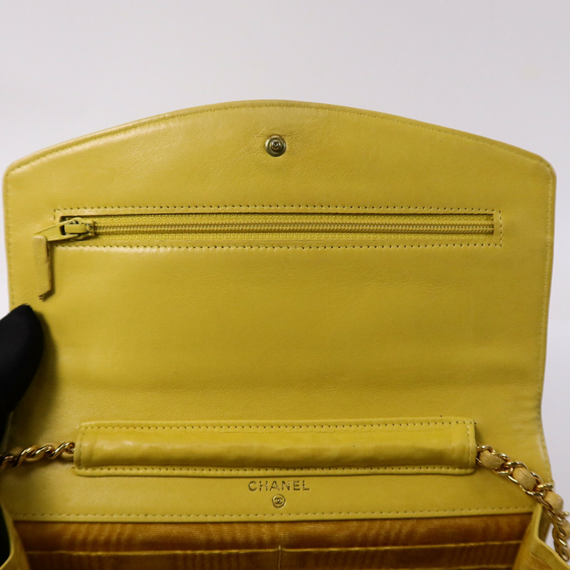 CHANEL 牛皮皮革Wallet On Chain鏈帶肩背袋-13