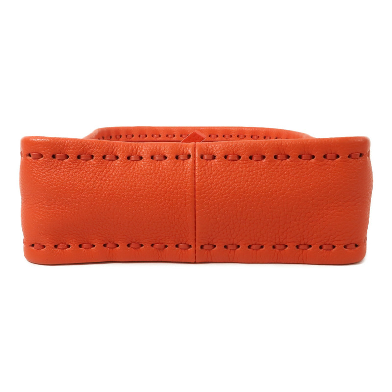 FENDI 牛皮皮革Mini Fendessence Bag手挽袋-3