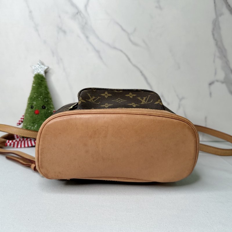 LV 老花小號雙肩後背包-7