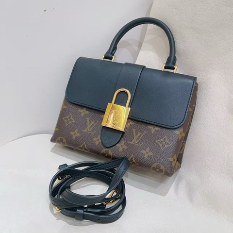 LV路易威登locky bb鎖頭包