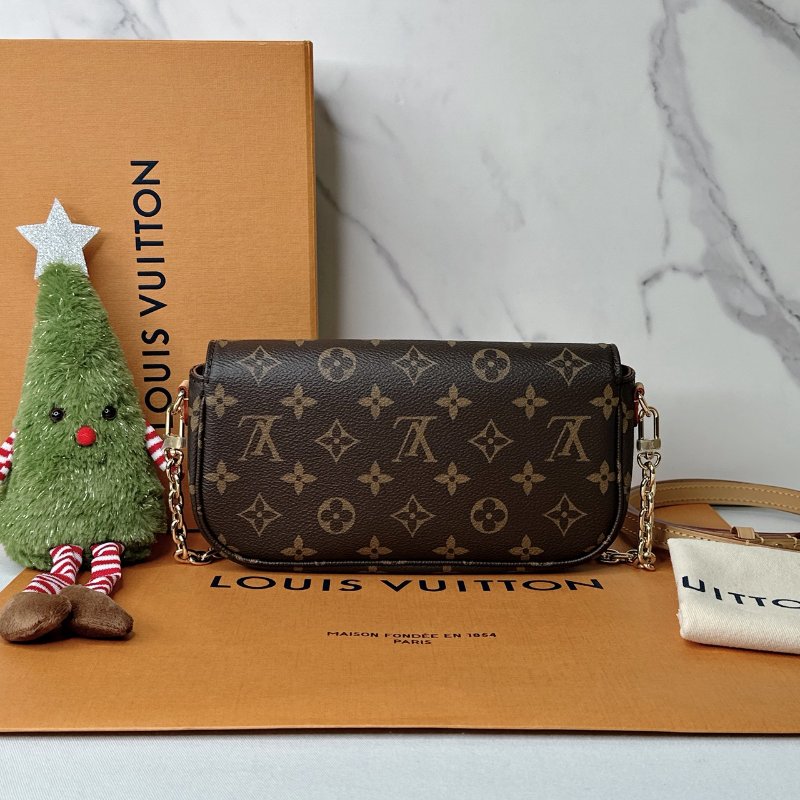 LV 全新Ivy老花麻將包-1