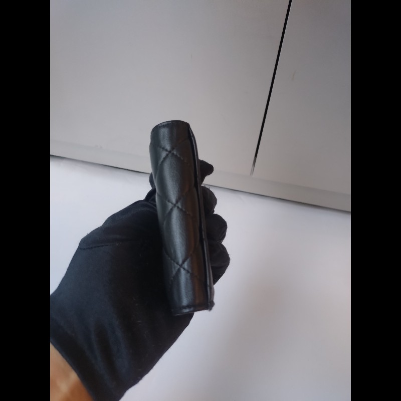 Chanel 黑羊皮菱格6孔鑰匙包-5