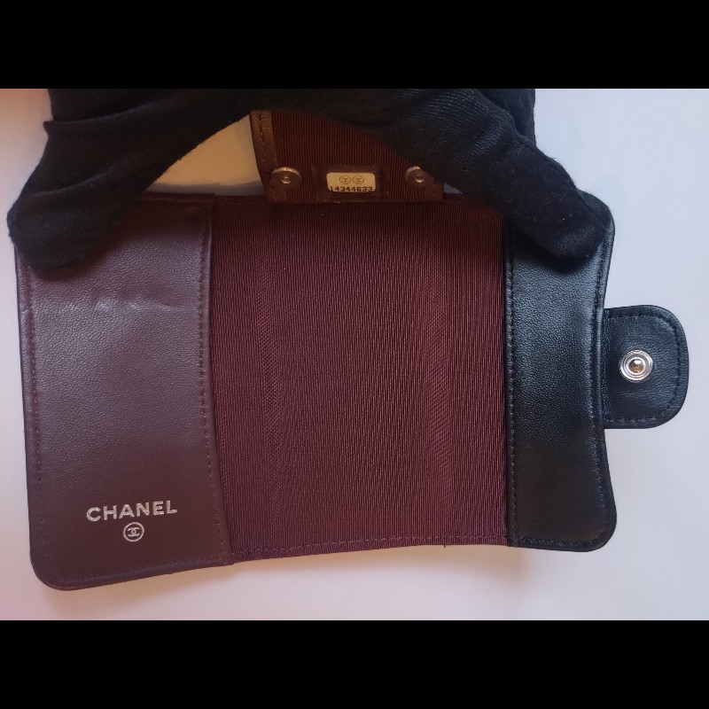 Chanel 黑羊皮菱格6孔鑰匙包-12