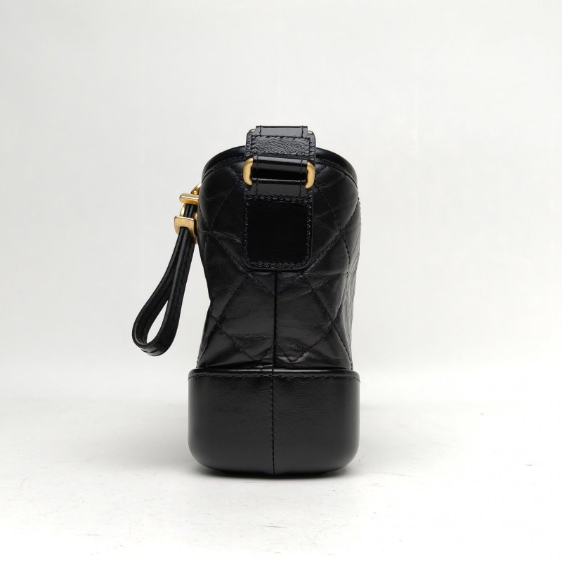 CHANEL 黑色牛皮晶片金銀扣GABRIELLE流浪小號肩背包-3