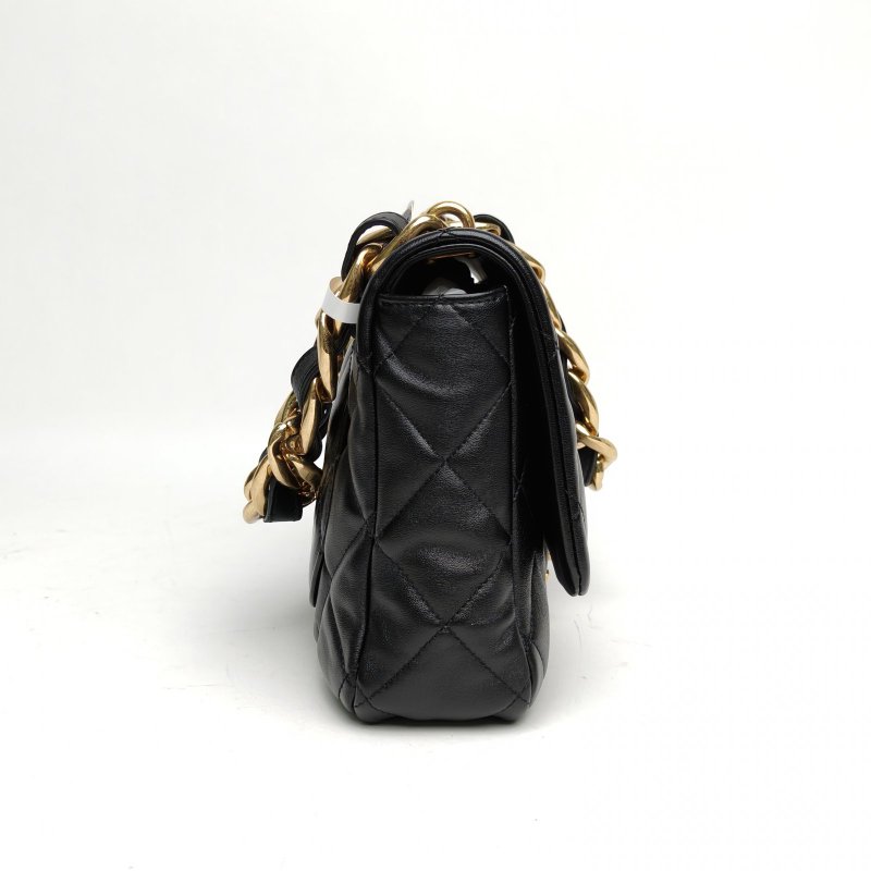 CHANEL 22P粗鏈條單肩包中號黑色羊皮晶片開金扣肩背包-3