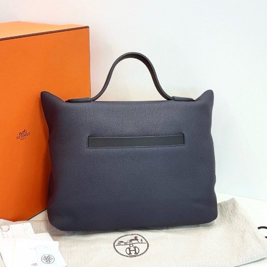 閒置新 Hermes愛馬仕 2424 午夜藍拼黑 金扣大號 手提包 Togo拼s皮-8