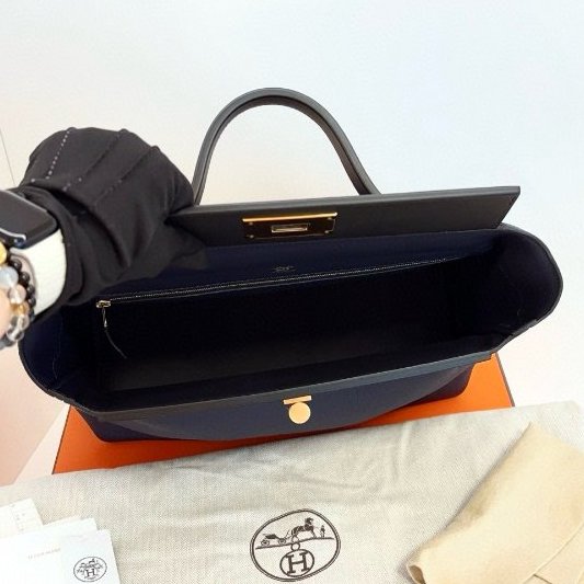閒置新 Hermes愛馬仕 2424 午夜藍拼黑 金扣大號 手提包 Togo拼s皮-10