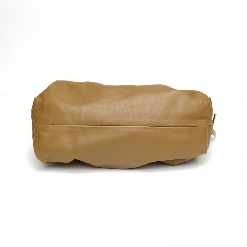 BOTTEGA VENETA Pouch雲朵包TheChain粗鏈條柚木色牛皮金扣肩背包-4