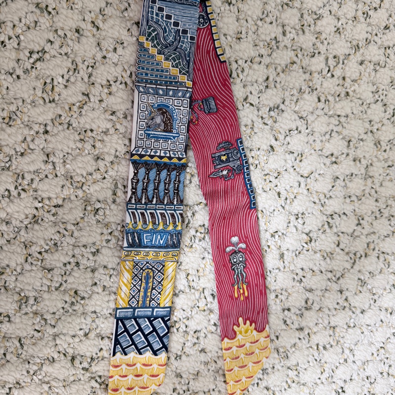 ❤️❤️Hermes 愛馬仕 Twilly 絲巾❤️❤️閒置品-15