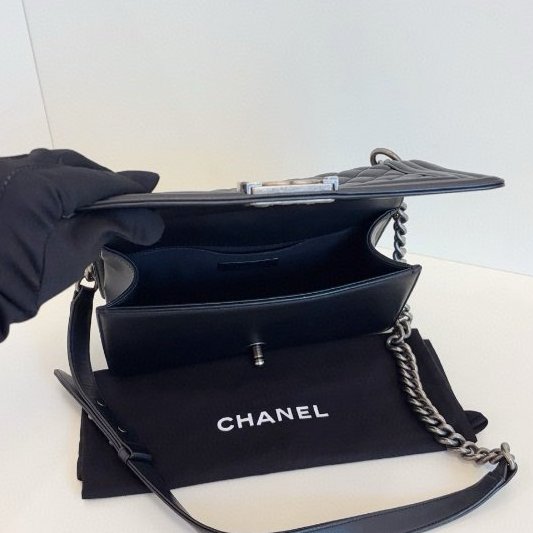 香奈兒/Chanel 黑銀牛皮leboy 中號鏈條包-8