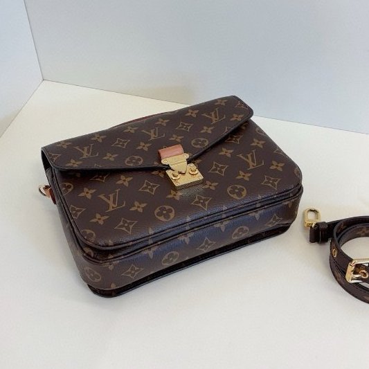 路易威登/Louis Vuitton Metis 老花郵差包-9