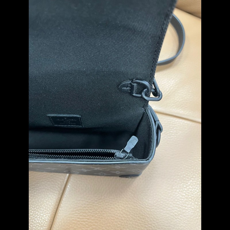 LV  steamer
黑花 盒子包-9