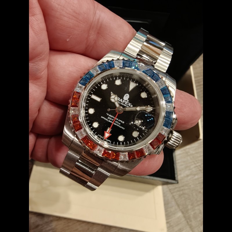 日本帶回藍白紅可樂鑲鑽bape手錶-0