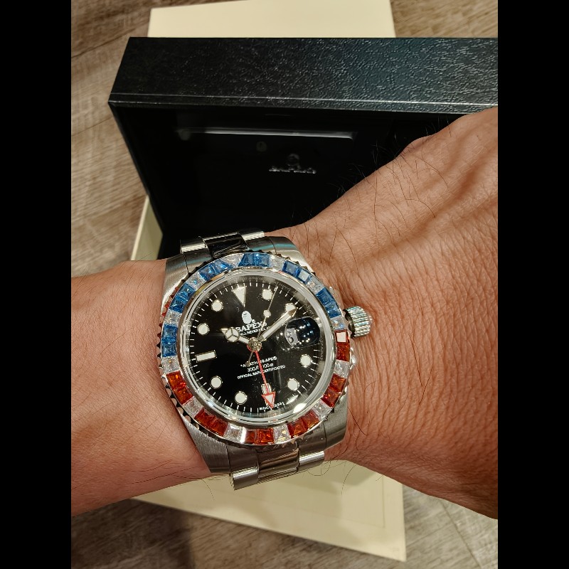 日本帶回藍白紅可樂鑲鑽bape手錶-3