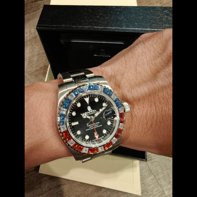 日本帶回藍白紅可樂鑲鑽bape手錶-4